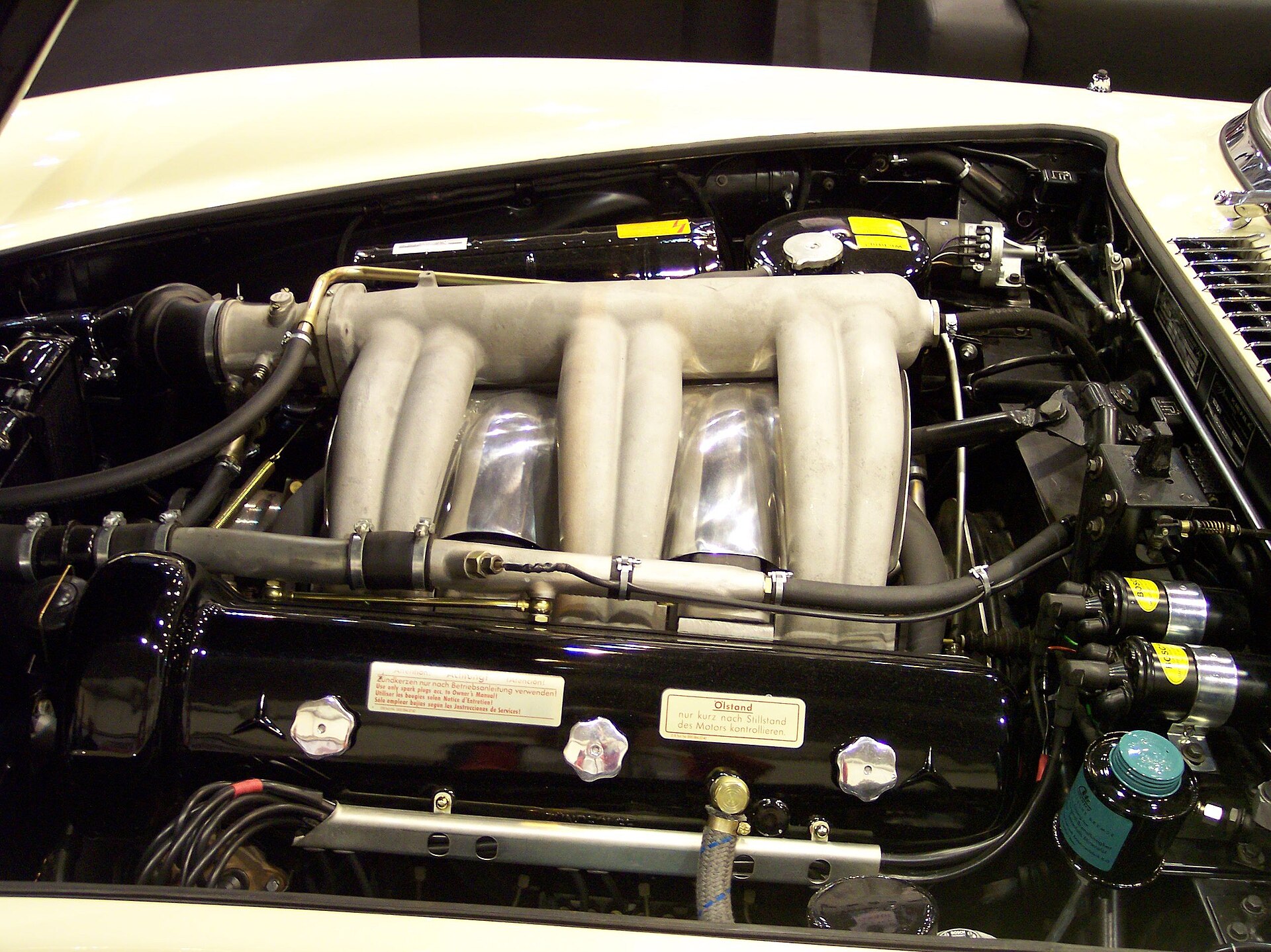 The complex and beautifully engineered straight-six engine of the Mercedes-Benz 300 SL.